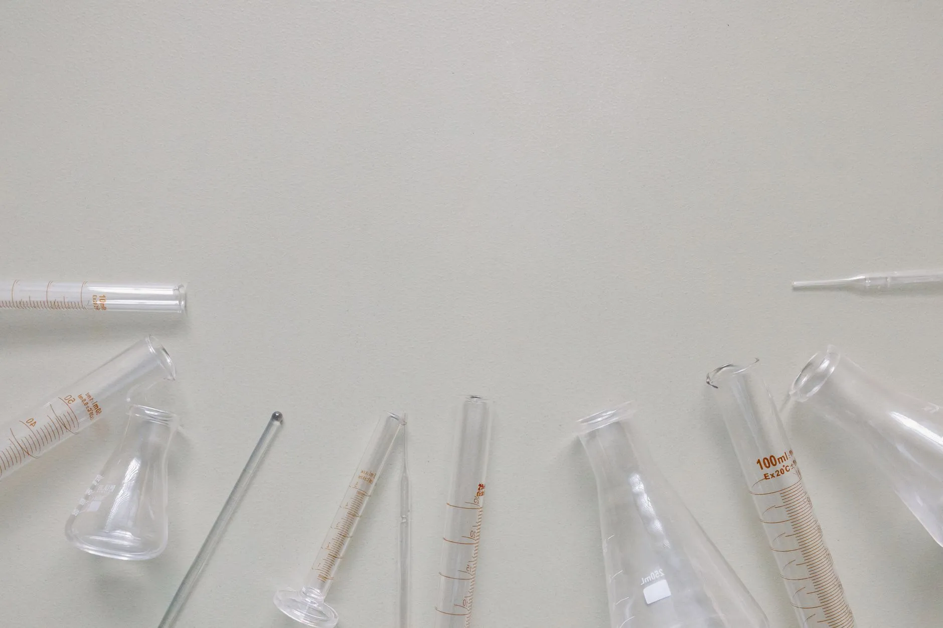 公共场所消毒喷雾器与消毒液配套使用方案设计指南